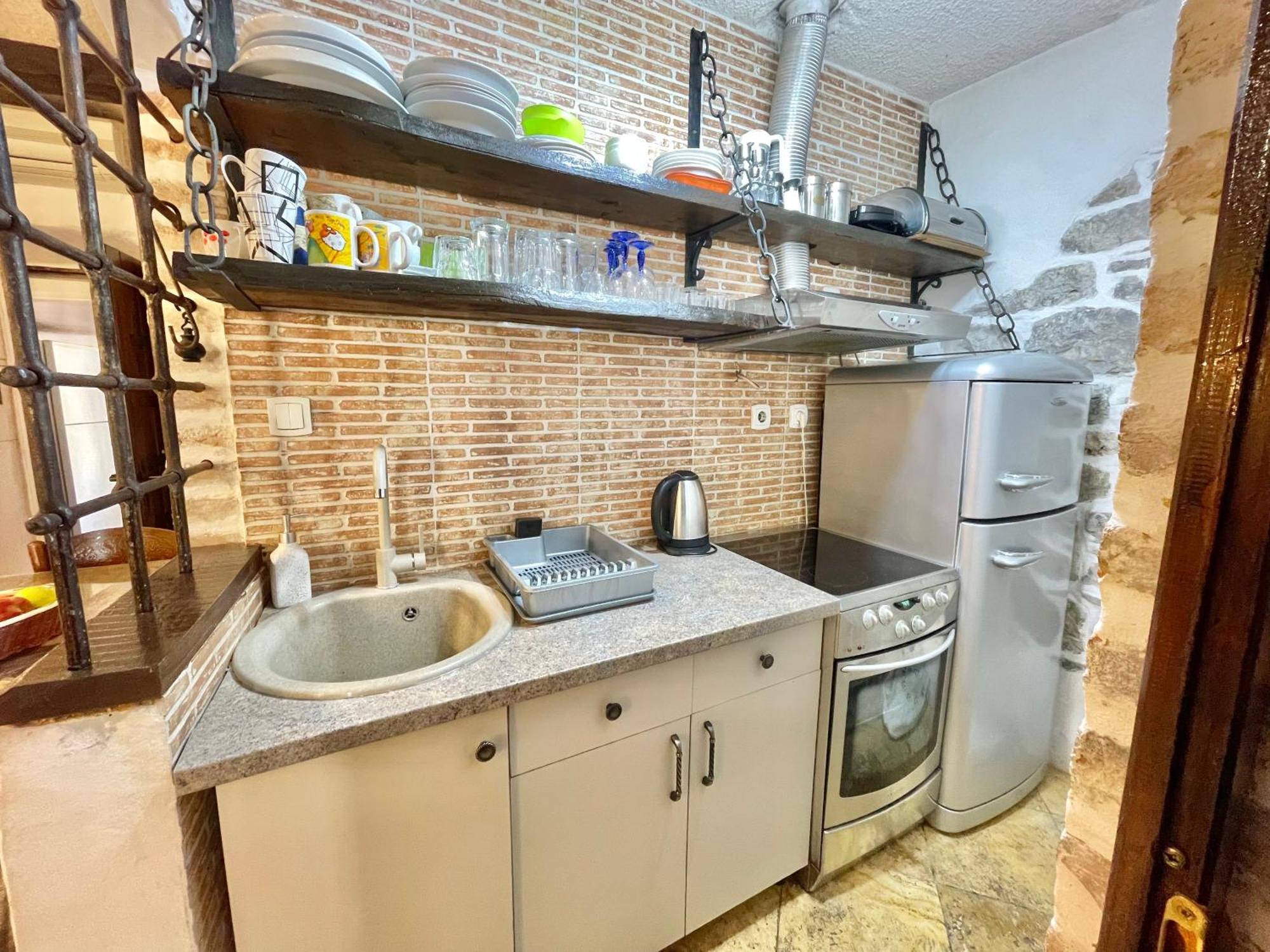 Old Town House With Private Garden Appartement Budva Buitenkant foto